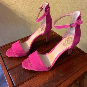 Vince Camuto pink heel